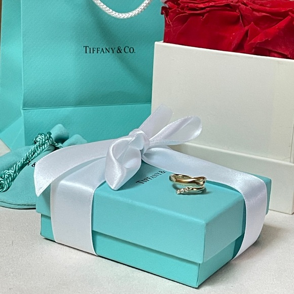Tiffany & Co. Elsa Peretti Snake Ring in Yellow Gold with Diamonds sz 4.5 $4,100 - Picture 11 of 17